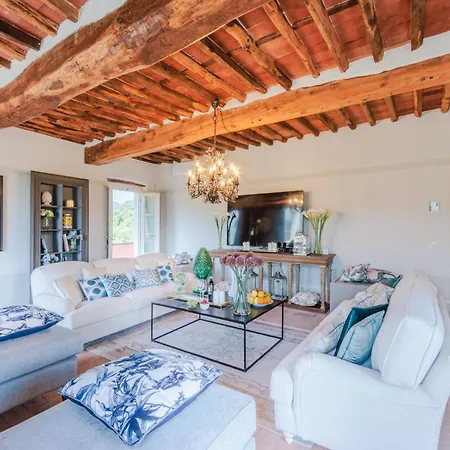 Francigena Luxury 10 Bedroom Villa