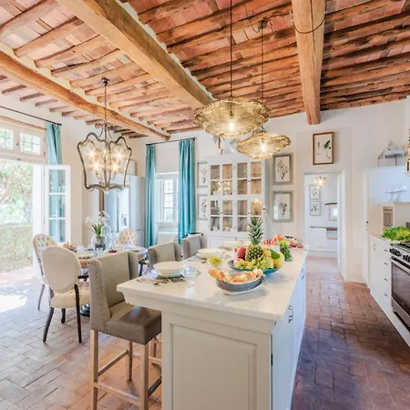 Villa Francigena Luxury 10 Bedroom Lucca