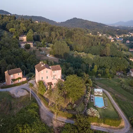 Villa Francigena Luxury 10 Bedroom *