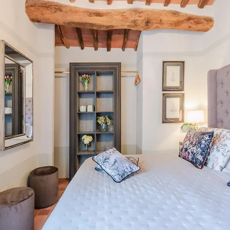 Francigena Luxury 10 Bedroom *