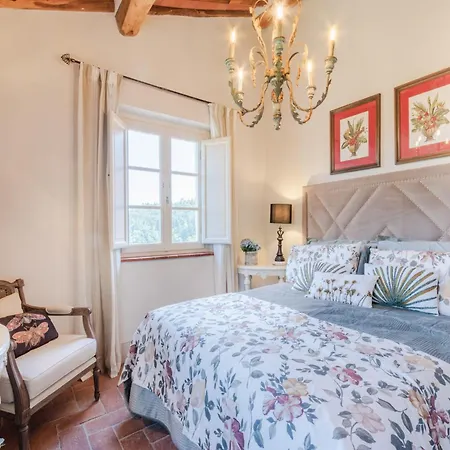 Francigena Luxury 10 Bedroom Villa