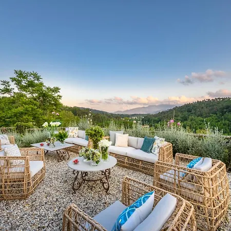 Villa Francigena Luxury 10 Bedroom Lucca