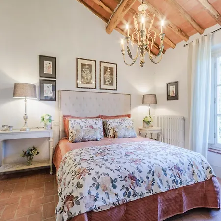 Francigena Luxury 10 Bedroom *